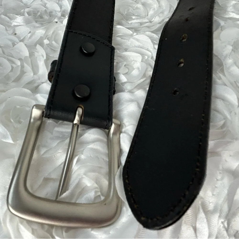 Michigan Glove Co. Black Leather‎ Belt Men's 42